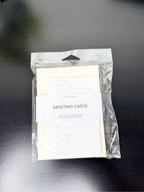 Cloth & Paper Greeting Cards Set of 15 cards & envelopes in white & cream color